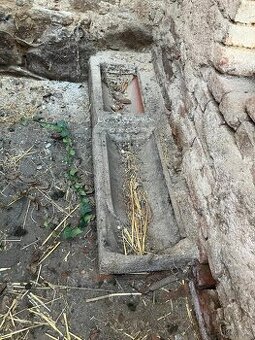 Koryta- žlab- květináč- truhlík - 1