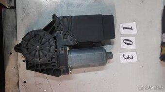 Řídící jednotka dveří -motor stahovačky