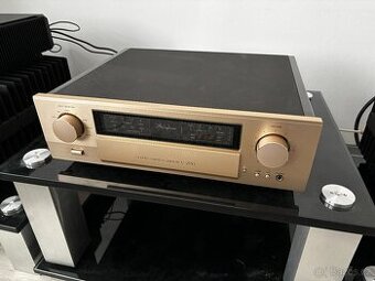 ACCUPHASE C-2120 Předzesilovač s dostupným převodníkem