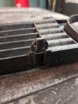 Maska Volkswagen Golf Mk1