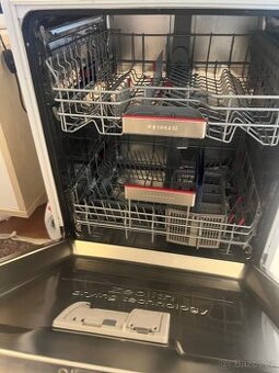 Myčka na nádoby Boch Perfekt Dry