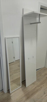 Nabozim věšák a zrcadlo