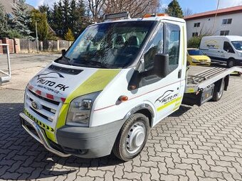 Prodám odtahový speciál s hydraulicky sklopnou plošinou