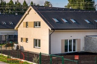 Pronájem zánovního rodinného domu Kamenice u Humpolce