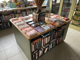 Pult, knihovna, regal