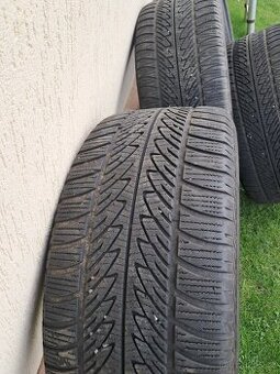 Pneu 285/45r20