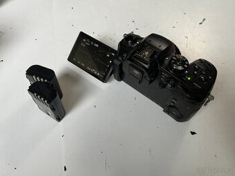 Lumix GH5 + 3 baterie s nabíječkou