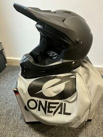 Integrální helma O’NEAL