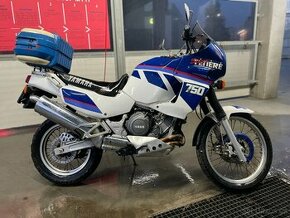 Yamaha XTZ 750 SuperTenere DÍLY