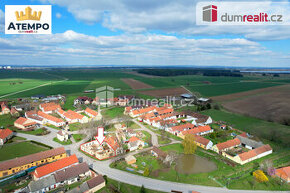 Prodej, stavební pozemek 432 m2, centrum obce Mazelov, okr. 