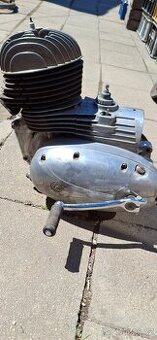 Motor ČZ 175 - 1