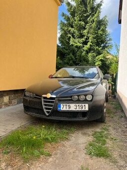 Alfa Romeo 159 Sportwagon - auto na splátky všem