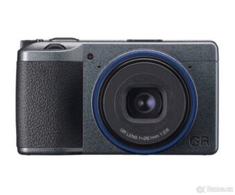 Ricoh grlllx Urban edition + příslušenství