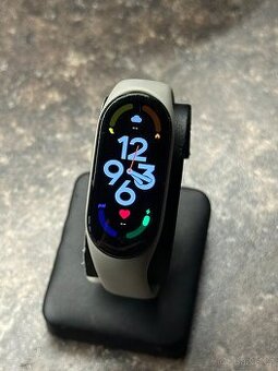 Chytrý náramek Xiaomi Smart Band 7 černý/běžový