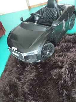 Elektrické Auto AUDI