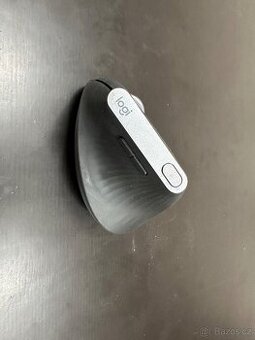 Logitech Vertical