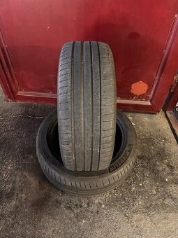 Letní pneu 245/45 R19