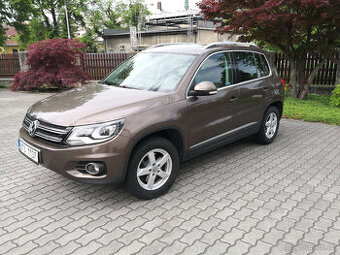 VW Tiguan 2.0 TDi 103kW, manuál, 4x4, Webasto, tažné, odpoče