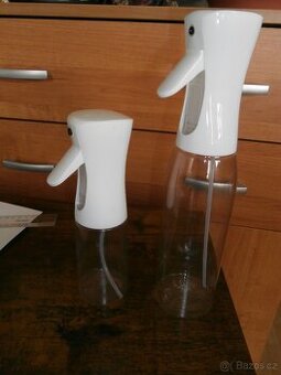 NA OLEJ ROZSTŘIKOVAČ : 200 ml, 400 ml.