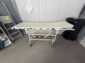Zdravotnické transportní lehátko