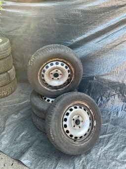 Celoroční pneu Michelin Crossclimate 195/65/15