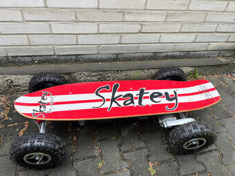 Elektrický longboard