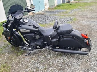 INDIAN Chief Dark Horse