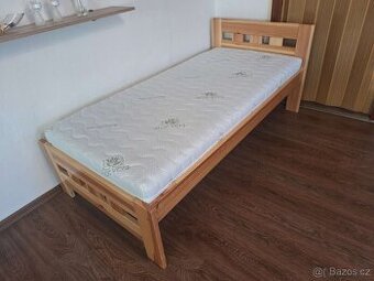 Postel z masivu s matrací 190x90, oboje nové nepoužívané
