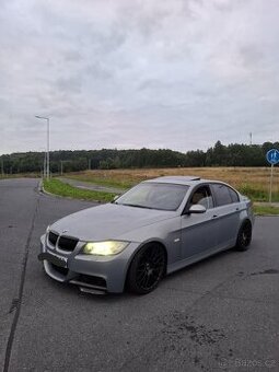 BMW E90 325i 160kw najeto 240xxxkm