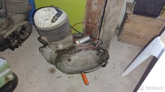 Motor Jawa 250 353