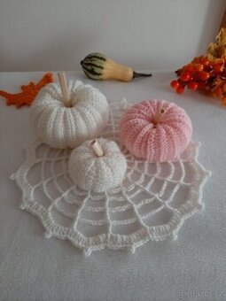 Hačkované dečky a dýně 5.balikovna 50 Kč