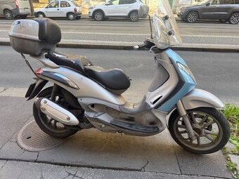 Piaggio Beverly 250