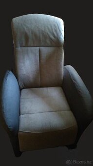 Rozkládací křeslo – použité, pohodlné