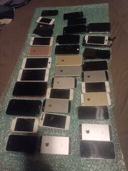 Mobily na náhradní díly a iPhone