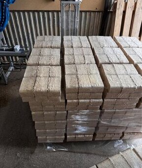 BRIKETY NA ZIMU - dřevěné brikety RUF HARD