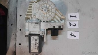 8K0959801  jednotka dveří a motor stahovačky Octavia