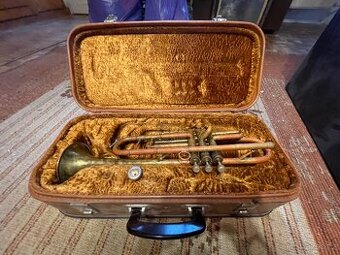 Prodám starožitnou trubku