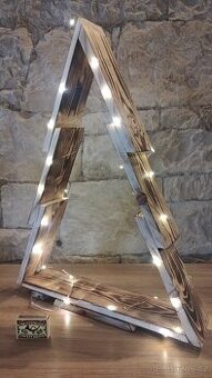 Vánoční dřevěná dekorace - stromeček