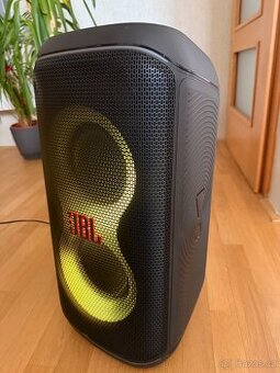 Reproduktor JBL Partybox Club 120, TOP STAV, V ZÁRUCE