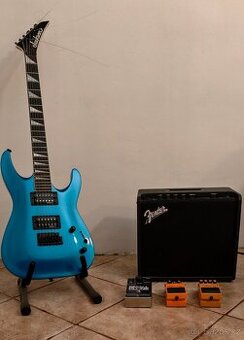 Elektrická kytara Jackson, modelingové kombo Fender LT25 ové