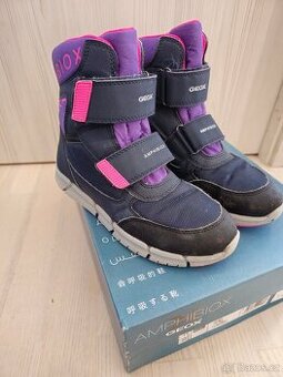 Dívčí boty Geox, velikost 34