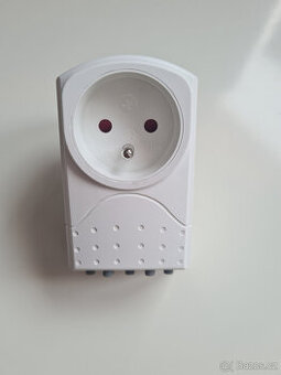 Digitální spínací zásuvka s časovačem bílá