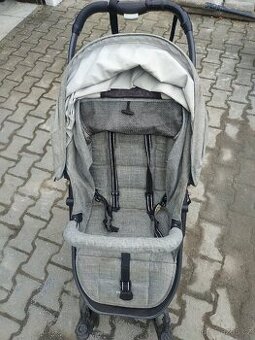 2x sportovní kočárek na prodej