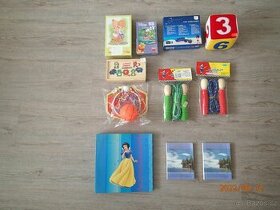 Nové hračky a albumy na fotografie