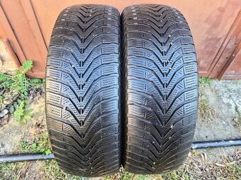 2 Zátěžové zimní pneu Vredestein SnowTrac 5 195/60 R16 C