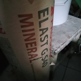 Kvalitní asfaltová lepenka