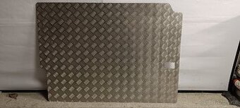 Hliníkové stěny nákladového prostoru VW transportér T4