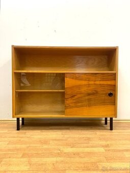 Retro komoda 60. léta — -