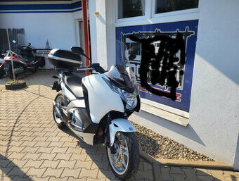 Honda NC700D Integra