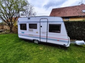 Karavan Büstner 1000 kg